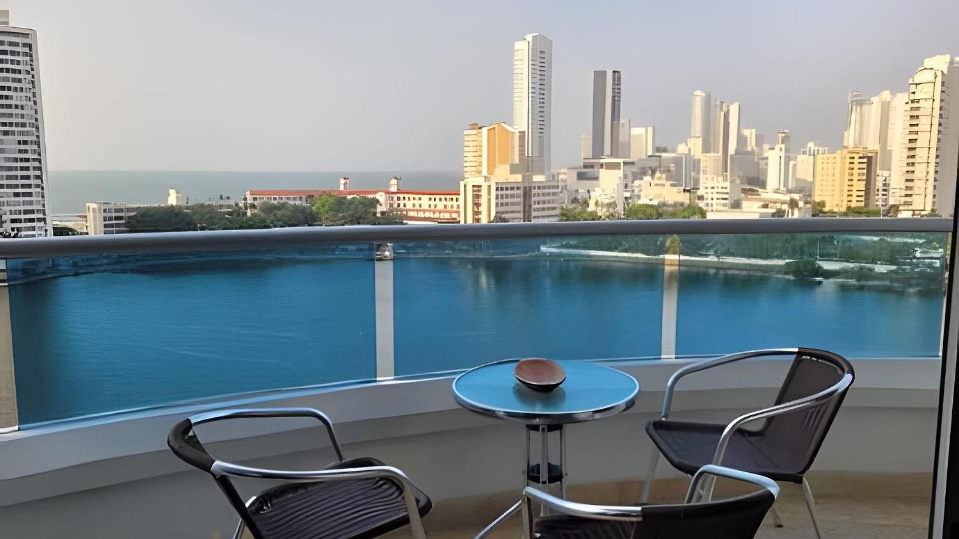 Apartamento 1003 Mirador Del Laguito. 2 Hab