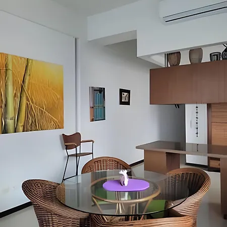 1003 Mirador Del Laguito. 2 Hab Apartamento *