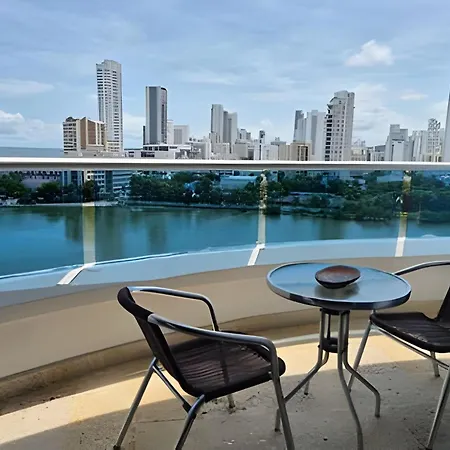 1003 Mirador Del Laguito. 2 Hab * Cartagena