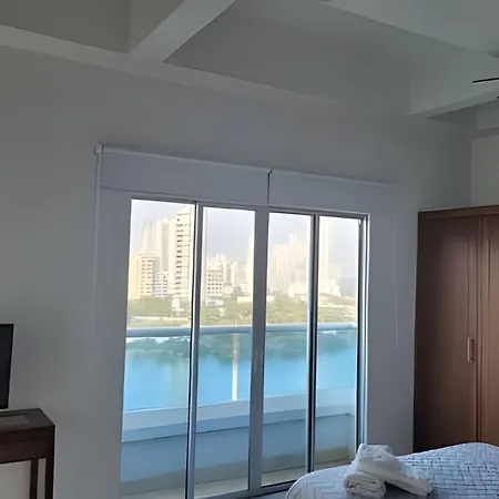 1003 Mirador Del Laguito. 2 Hab * Cartagena